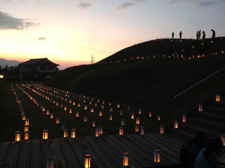 市尾墓山燈火会